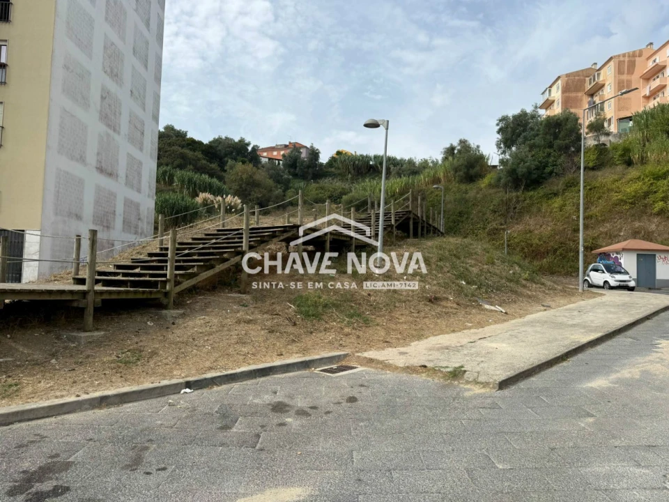 Terreno Misto para Venda em Agualva e Mira-Sintra Foto 3