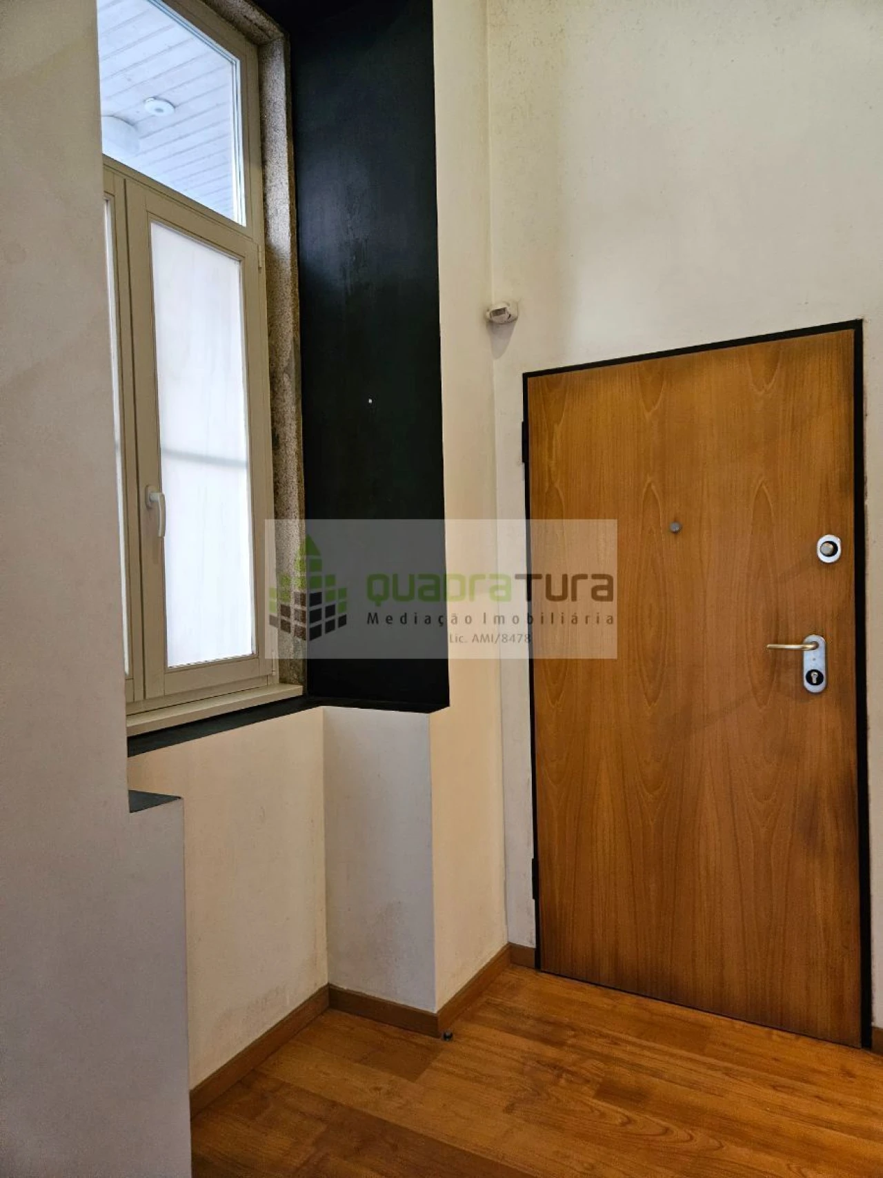 Apartamento T1 para Venda em Paranhos Foto 15