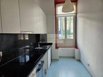 Apartamento T1 para Venda em Paranhos