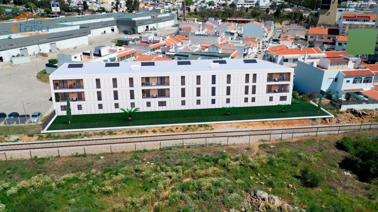 Apartamento T2 para Venda em Portimão Foto 4