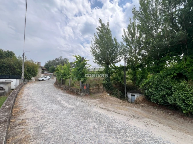 Terreno para Venda em Crespos e Pousada Foto 2