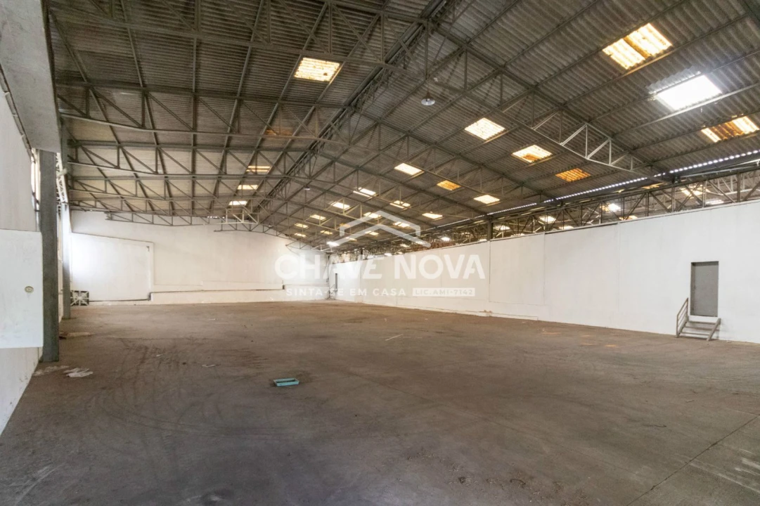 Armazém para Arrendamento em Santa Maria de Lamas Foto 1