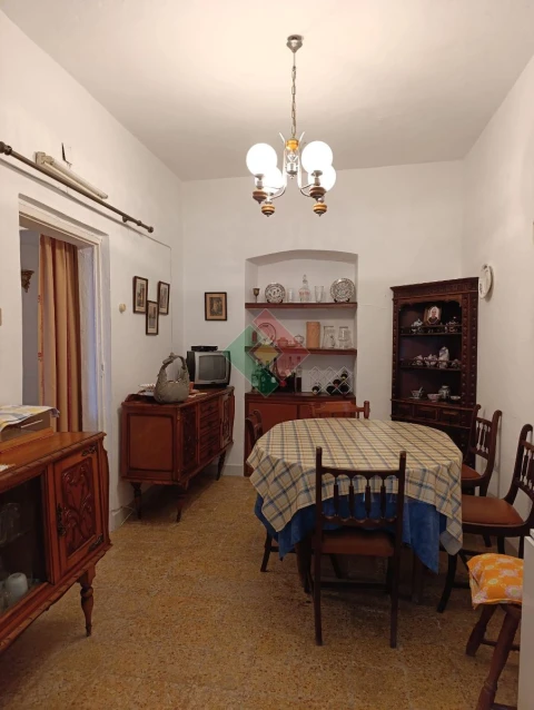 Moradia T5 para Venda em São João Baptista