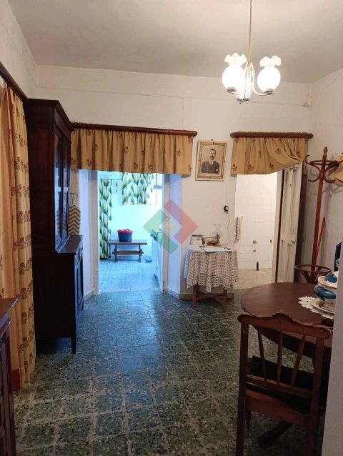 Moradia T5 para Venda em São João Baptista