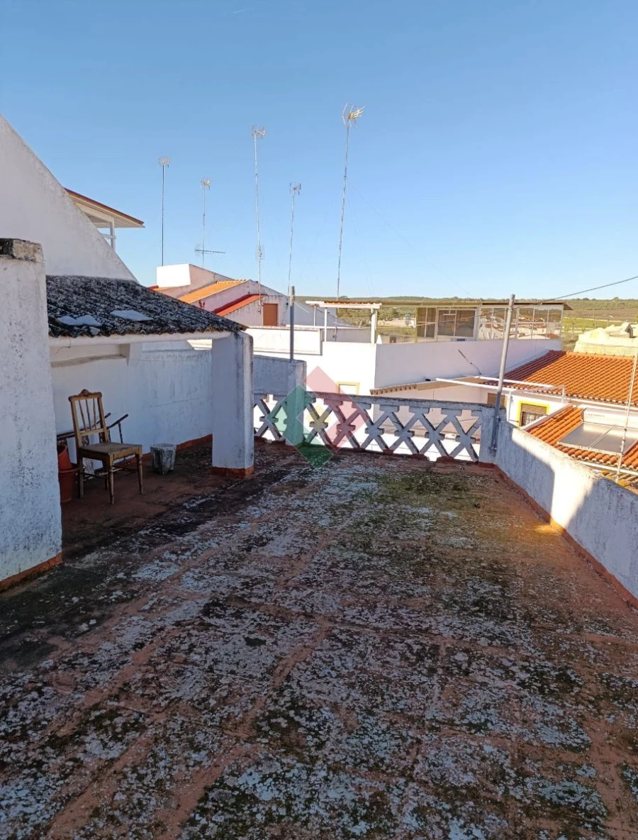 Moradia T5 para Venda em São João Baptista Foto 28