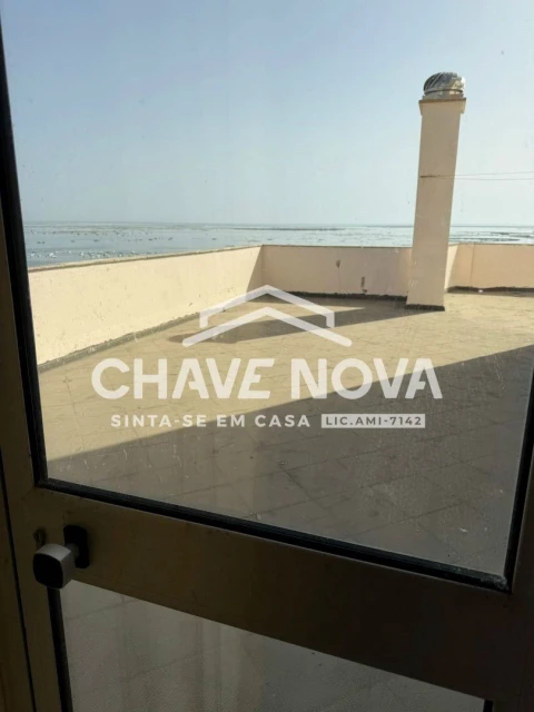 Apartamento T4 para Venda em Faro (Sé e São Pedro)