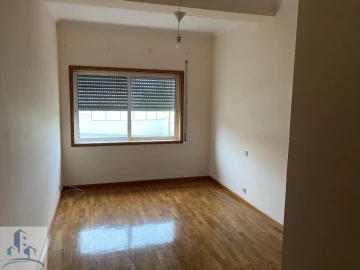 Apartamento T2 para Venda em Nogueira da Regedoura