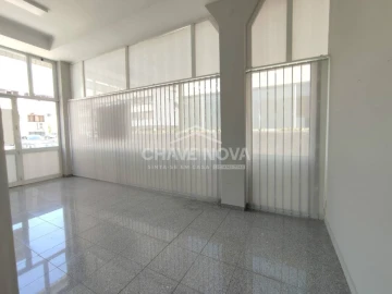 Loja para Venda em Cedofeita, Santo Ildefonso, Sé, Miragaia, São Nicolau e Vitória