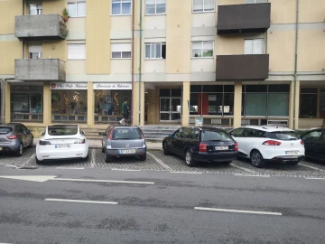 Loja para Arrendamento em São João da Madeira