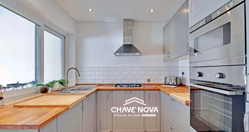 Moradia T3 para Arrendamento em Quarteira