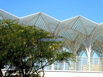 Terreno P/ Prédio para Venda em Odivelas