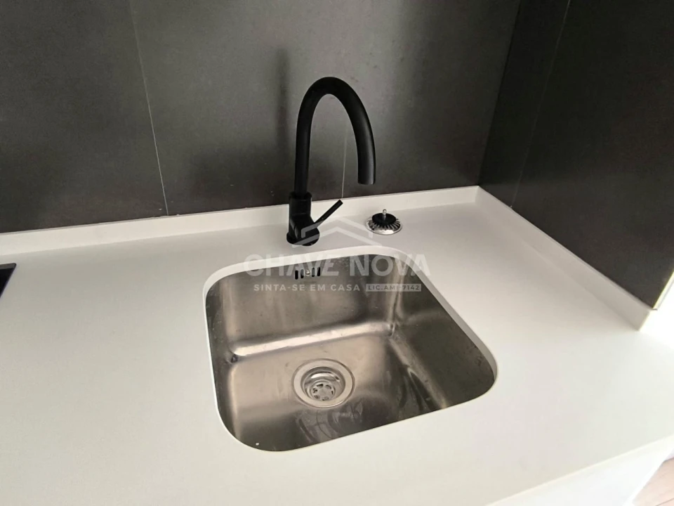 Apartamento T3 para Venda em Águas Livres Foto 13