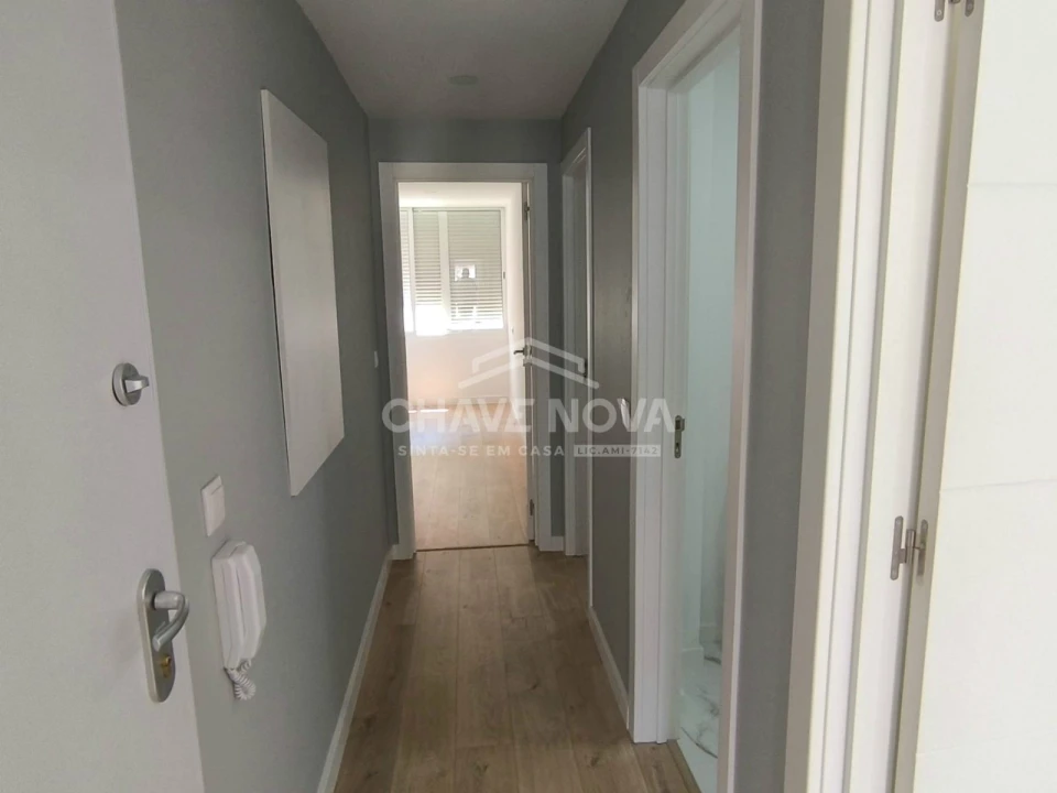 Apartamento T3 para Venda em Águas Livres Foto 15