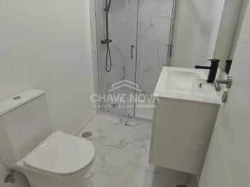 Apartamento T3 para Venda em Águas Livres