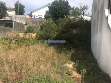 Terreno para Venda em Baguim do Monte (Rio Tinto)