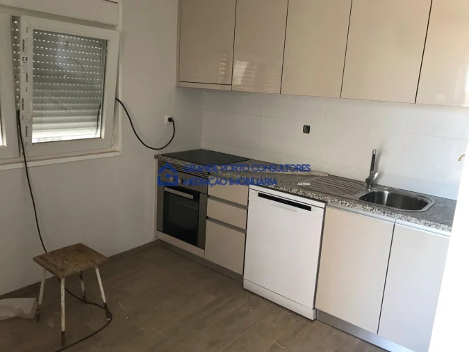 Moradia T3 para Venda em Aguas Santas Foto 8