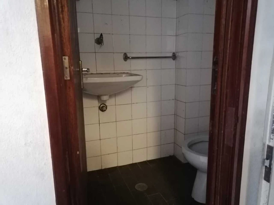 Armazém para Venda em Cedofeita, Santo Ildefonso, Sé, Miragaia, São Nicolau e Vitória Foto 13