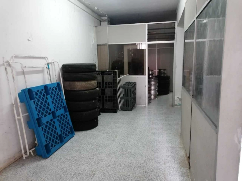 Armazém para Venda em Cedofeita, Santo Ildefonso, Sé, Miragaia, São Nicolau e Vitória Foto 14