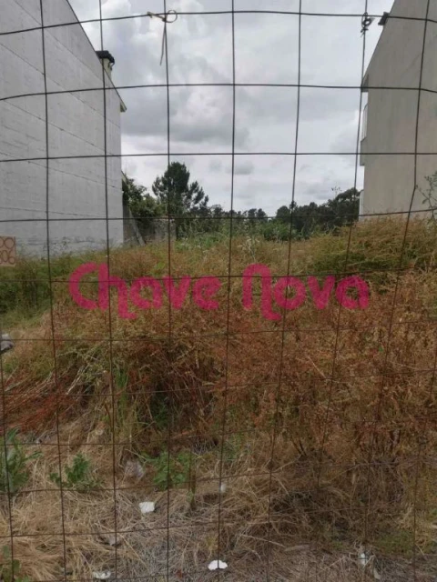 Terreno para Venda em Baguim do Monte (Rio Tinto)