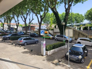 Loja para Venda em Gondomar (São Cosme), Valbom e Jovim