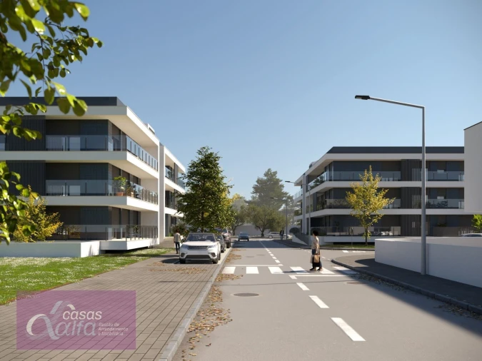 Apartamento T4 para Venda em Parceiros e Azoia Foto 17