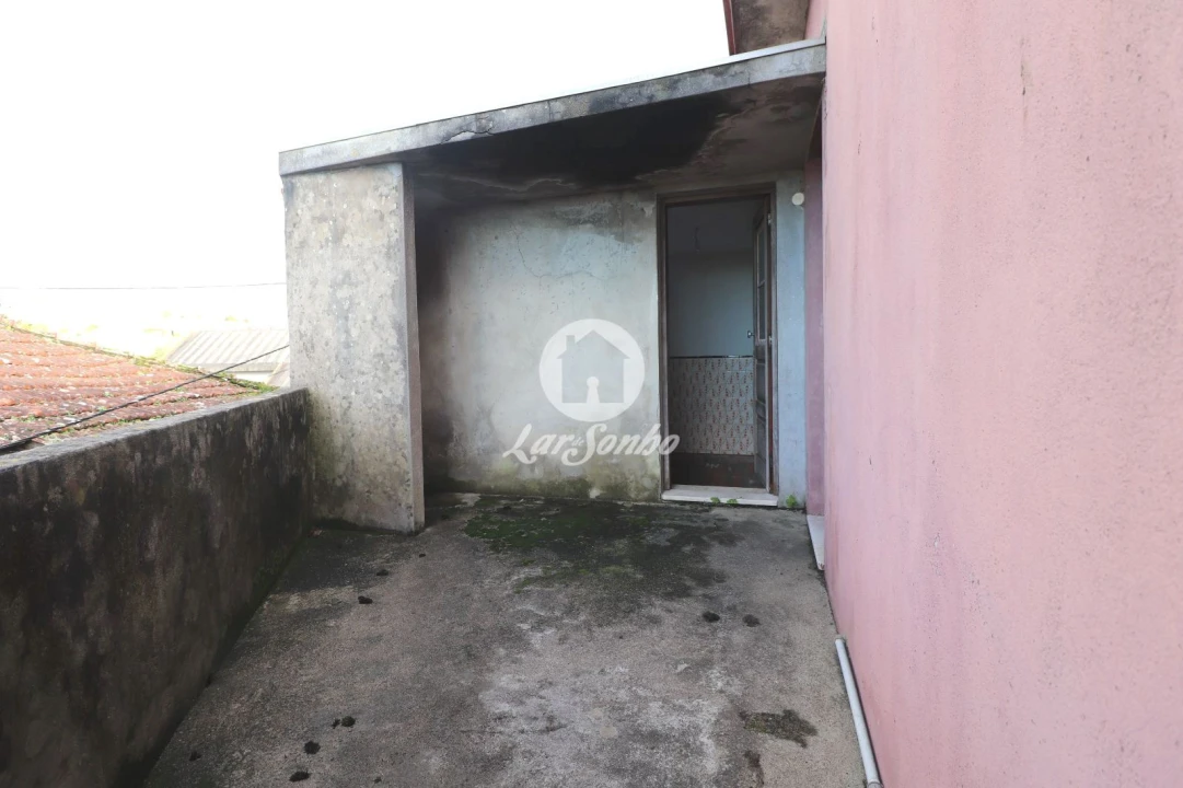 Moradia T2 para Venda em Madalena Foto 20