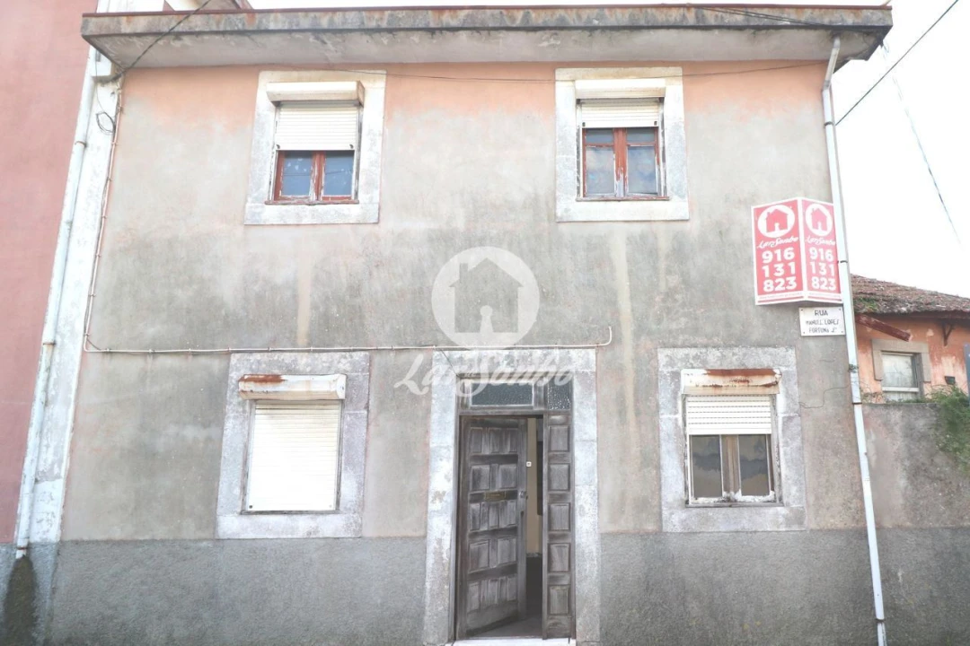 Moradia T2 para Venda em Madalena Foto 1