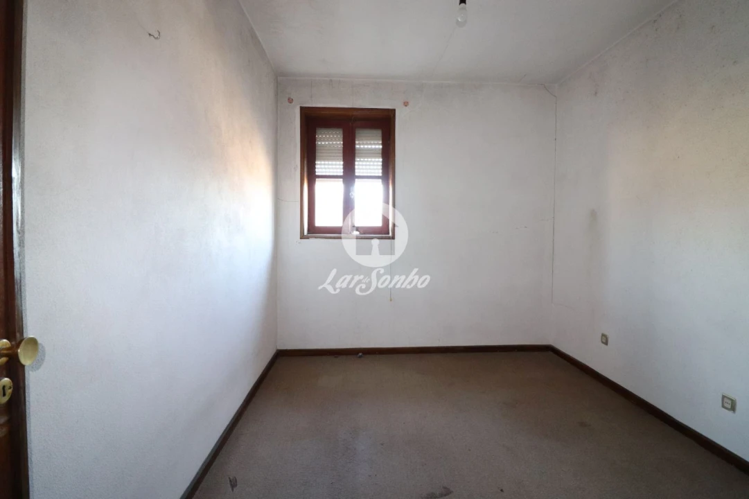 Moradia T2 para Venda em Madalena Foto 15