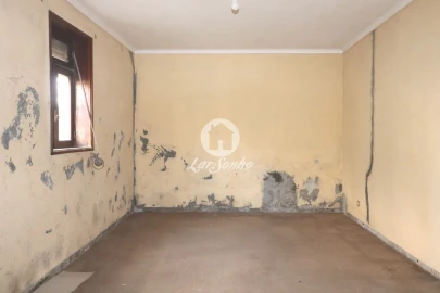 Moradia T2 para Venda em Madalena