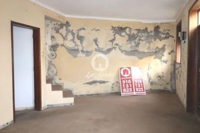 Moradia T2 para Venda em Madalena