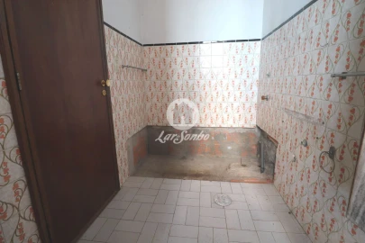 Moradia T2 para Venda em Madalena