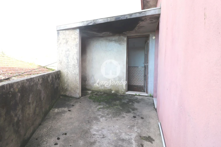 Moradia T2 para Venda em Madalena Foto 18