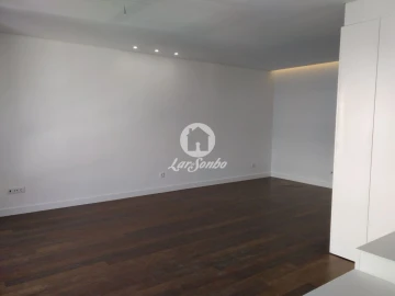 Apartamento T3 para Venda em Cedofeita, Santo Ildefonso, Sé, Miragaia, São Nicolau e Vitória
