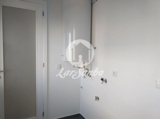 Apartamento T3 para Venda em Cedofeita, Santo Ildefonso, Sé, Miragaia, São Nicolau e Vitória Foto 14