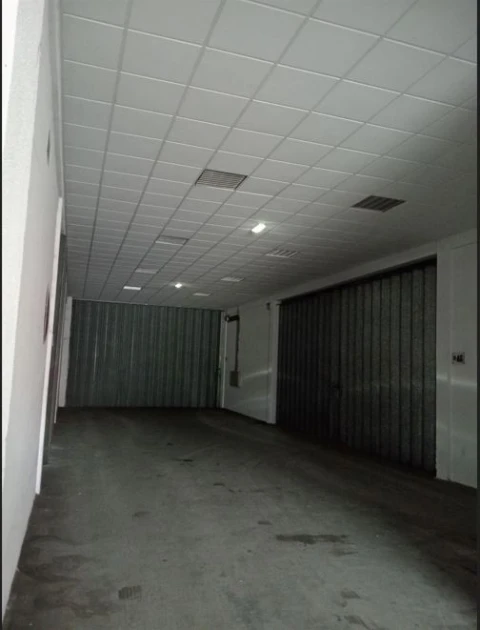 Armazém para Arrendamento em Paranhos