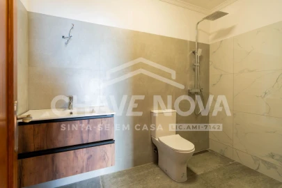 Moradia T3 para Venda em Funchal (Santa Maria Maior)