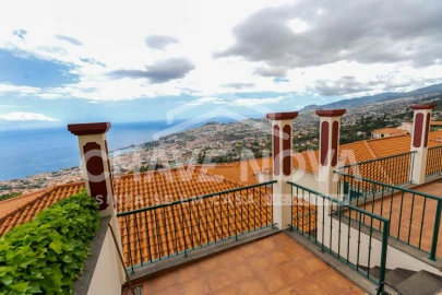 Moradia T3 para Venda em Funchal (Santa Maria Maior)