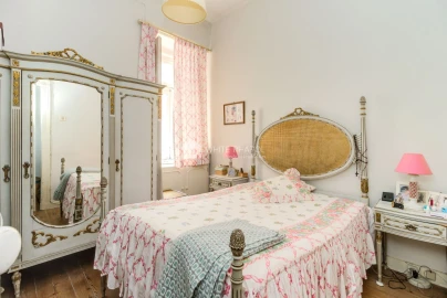 Apartamento T4 para Venda em Campo de Ourique