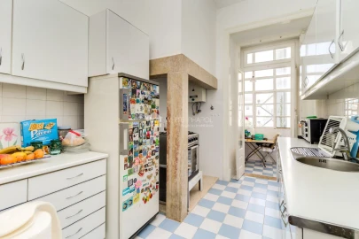 Apartamento T4 para Venda em Campo de Ourique