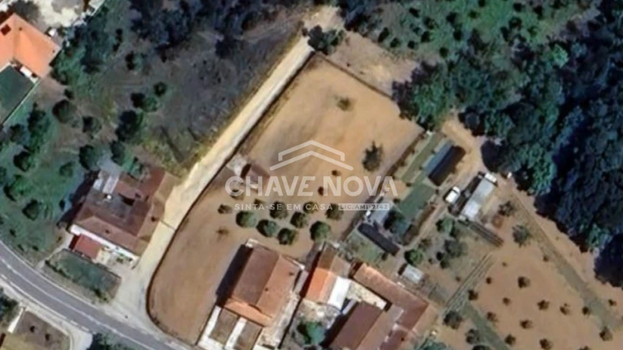 Terreno Misto para Venda em Arrifana Foto 2