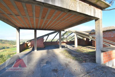 Quinta T6 para Venda em Turcifal