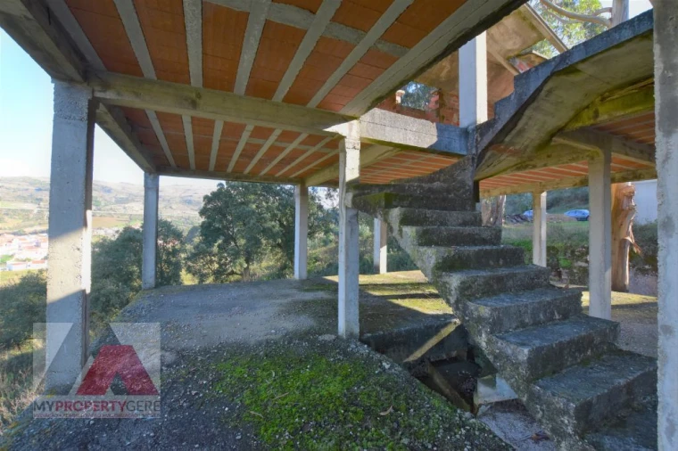 Quinta T6 para Venda em Turcifal Foto 17