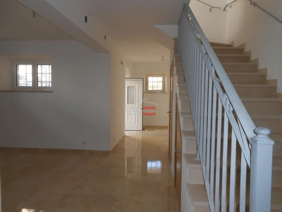 Moradia T3 para Venda em Fatima Foto 7