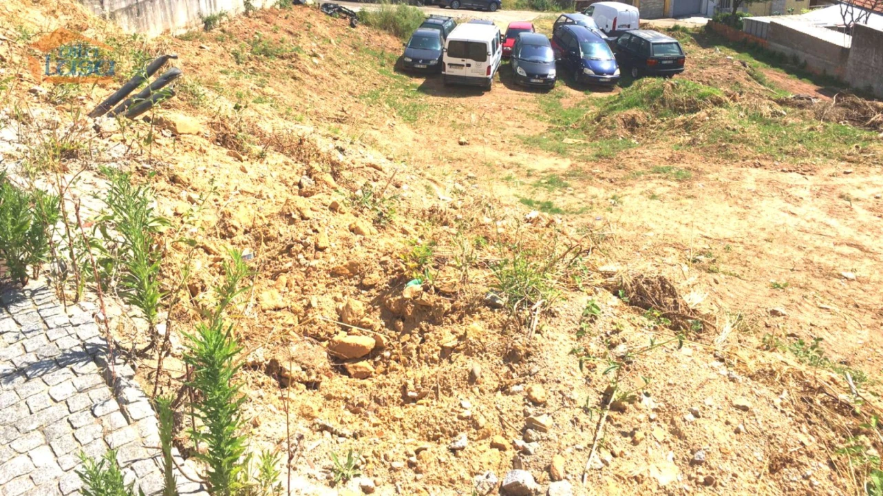 Terreno Misto para Venda em Baguim do Monte (Rio Tinto) Foto 13