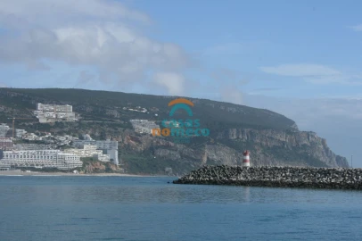 Terreno para Venda em Sesimbra (Castelo)