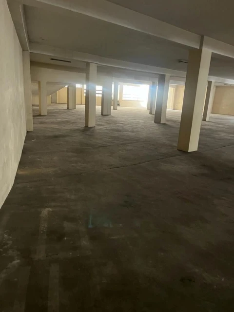 Armazém para Arrendamento em Bonfim