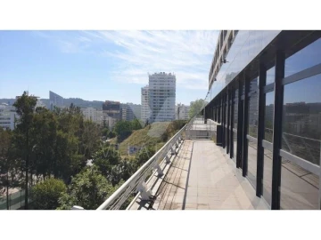 Escritório para Arrendamento em Algés, Linda-A-Velha e Cruz Quebrada-Dafundo