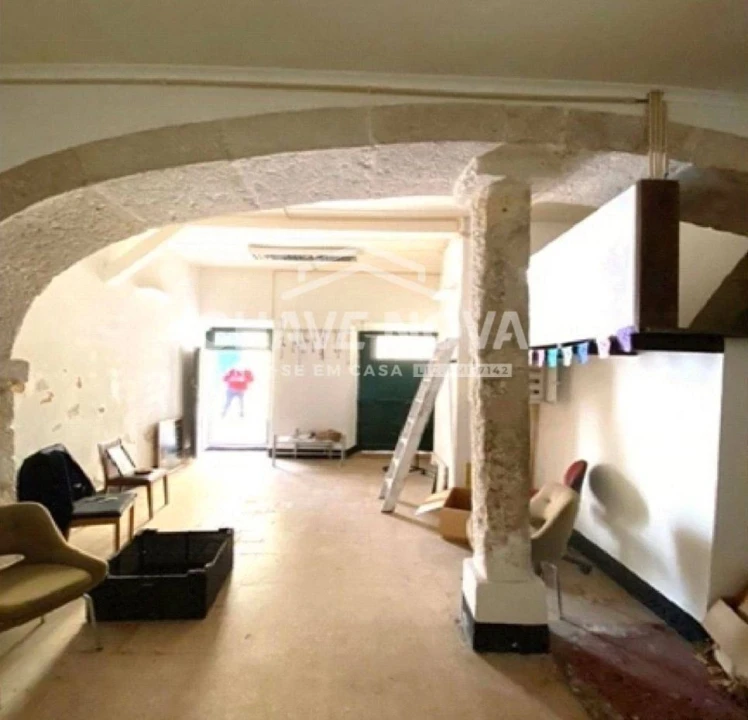 Prédio para Venda em Arroios Foto 1