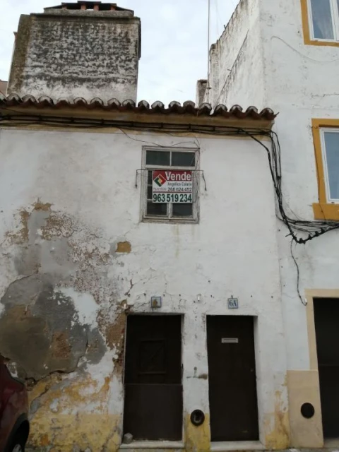 Moradia T0 para Venda em Caia, São Pedro e Alcáçova