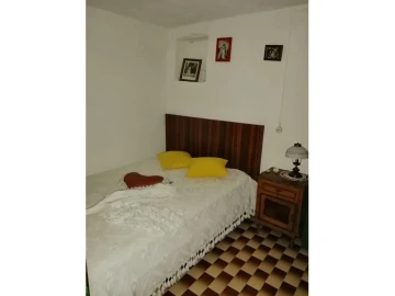 Moradia T4 para Venda em Montalvão